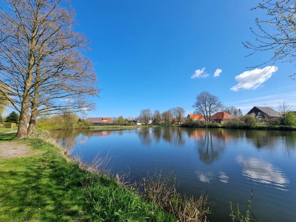 Ferienhaus Steuerbord Im Bootshaus Neßmersiel Extérieur photo